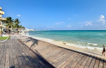 Beachfront & Great Sea Views!