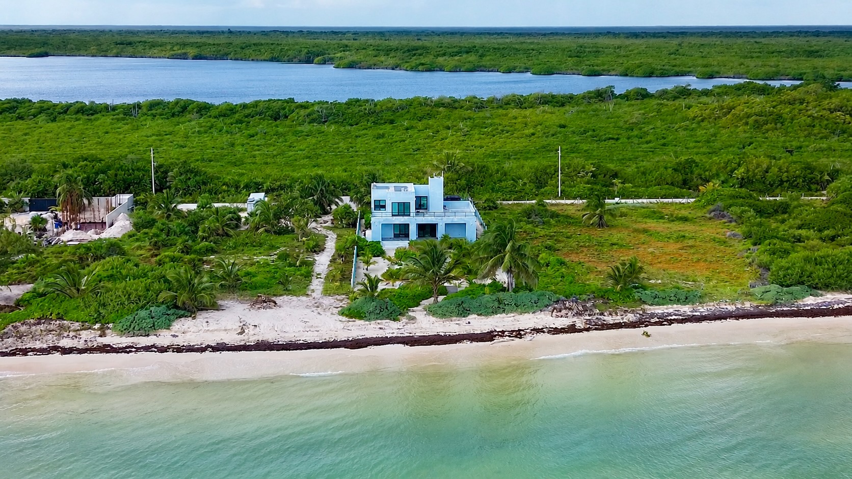 Beachfront Home Near Mahahual – Seller says “Bring an Offer”