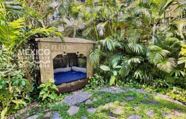 Beach, 5th Ave & Jacuzzi Under the Stars – Yours NOW for $400K