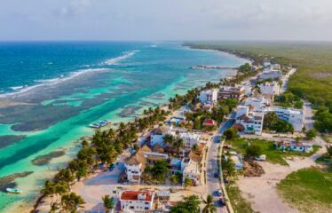 🏗️ 100+ Acre Commercial Land – Gateway to Xcalak & Mahahual, Costa Maya