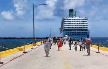 🏗️ 100+ Acre Commercial Land – Gateway to Xcalak & Mahahual, Costa Maya