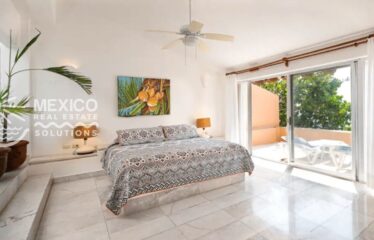 🌊 Oceanfront Opportunity in Puerto Aventuras