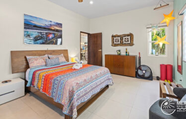 La Iguana #12: Akumal Condo for Sale on Half Moon Bay