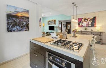 La Iguana #12: Akumal Condo for Sale on Half Moon Bay
