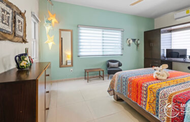 La Iguana #12: Akumal Condo for Sale on Half Moon Bay