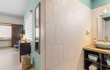 🐢 Remodeled 2BR Condo in La Iguana, Akumal – Steps from the Beach