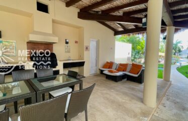 🌅 Marina Mia Penthouse with Rooftop Sea Views – End Unit, Golf Cart Ready!