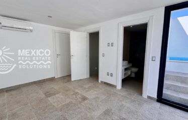 Lock-Off 2BR at MoMA 42 with Private Rooftop Plunge Pool