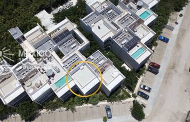 Santamar Akumal Penthouse with Sea Views and Private Rooftop Terrace