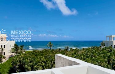 Santamar Akumal Penthouse with Sea Views and Private Rooftop Terrace