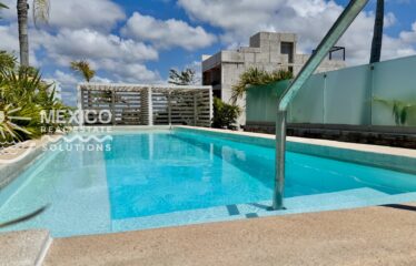 Stylish Newport House Condo in Playa del Carmen with Rooftop Pool