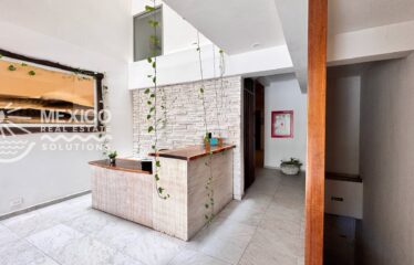 Stylish Newport House Condo in Playa del Carmen with Rooftop Pool