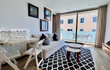 Stylish Newport House Condo in Playa del Carmen with Rooftop Pool