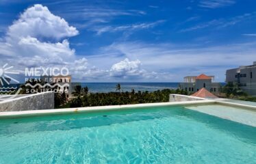 Santamar Akumal Penthouse with Sea Views and Private Rooftop Terrace