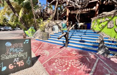 Akumal Penthouse with Private Rooftop Jacuzzi and Potential Closing Cost Savings
