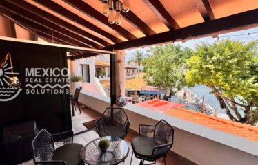 Dolphin View Studios in Puerto Aventuras, 2 Turnkey Airbnb Studios