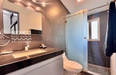 Dolphin View Studios in Puerto Aventuras, 2 Turnkey Airbnb Studios