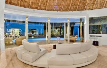 Architect-Designed Villa Near Yalku Lagoon in Akumal