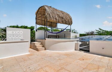 Architect-Designed Villa Near Yalku Lagoon in Akumal
