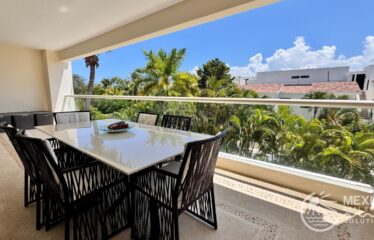 Turnkey 2-Bedroom Condo with Huge Terrace in Puerto Aventuras