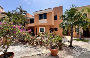 Villa Pelicanos Puerto Aventuras – 3 Bedroom Townhome w/ Solar Panels